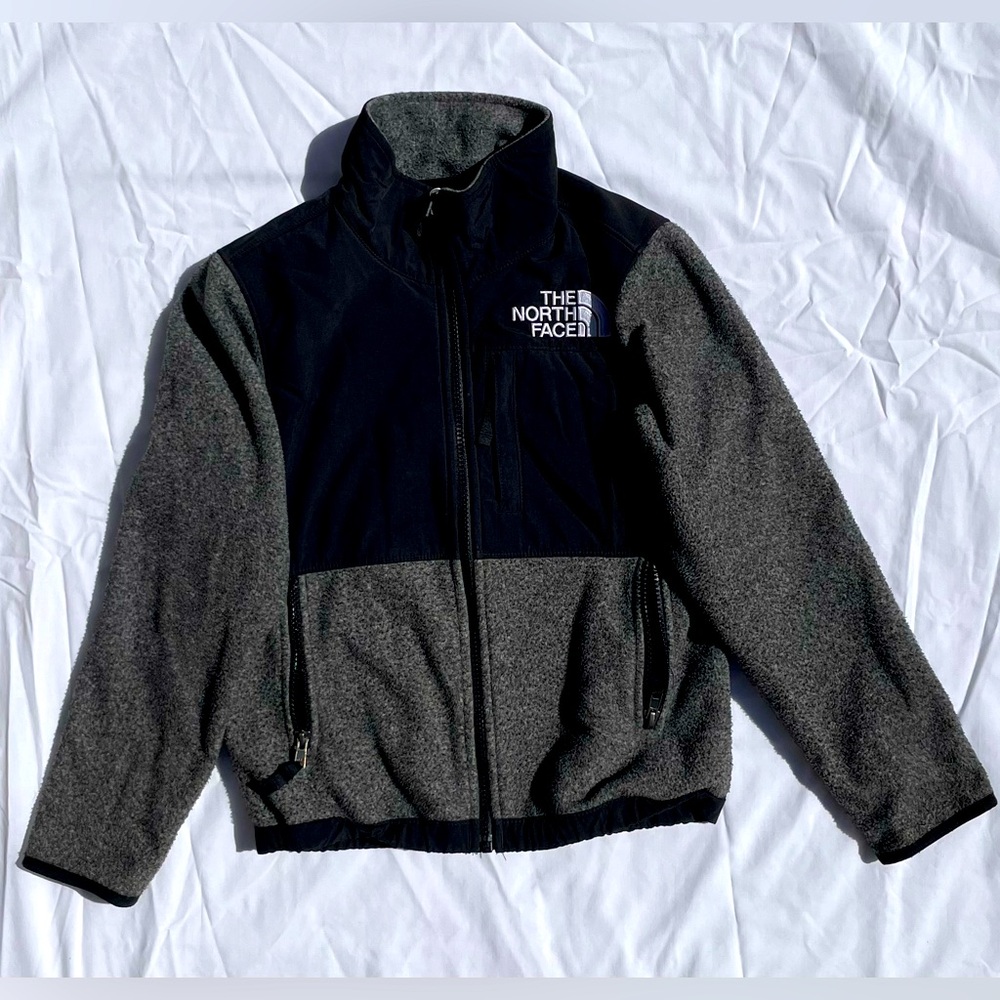 The North Face Boys Denali Gray Fleece Jacket, Size S